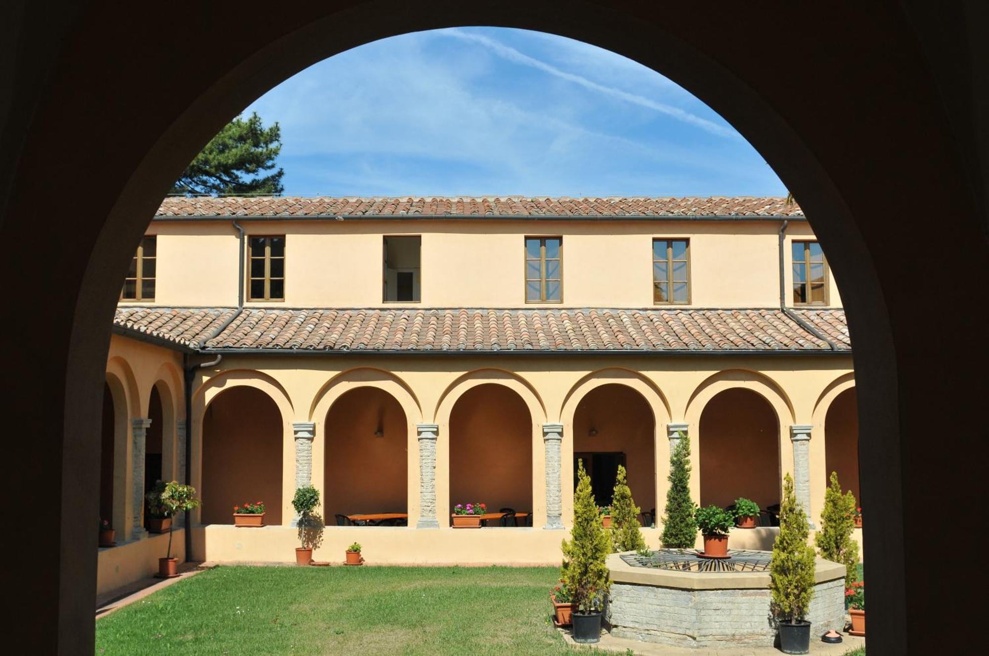 Chiostro Delle Monache Hostel Volterra Exterior foto